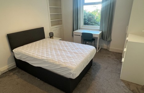 North Road West, Plymouth, PL1 5BY