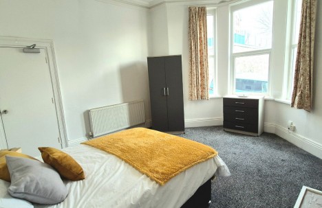 Seymour Avenue , St Judes, PL4 8RA