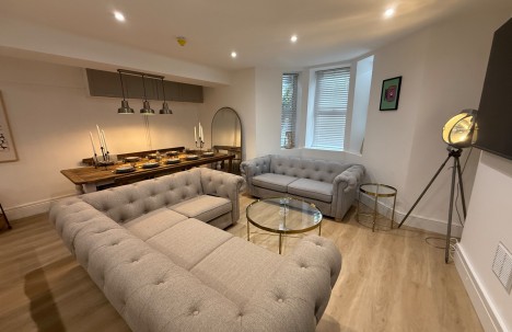 Evelyn Place, Central, PL4 6HL