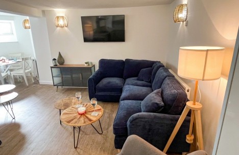 Dale Road , Mutley, PL4 6PB