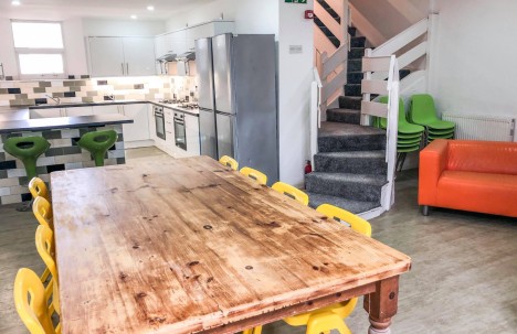 Sutherland Road , PL4 6BW