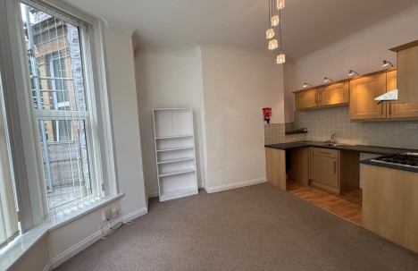 33 Houndiscombe Rd , Mutley, PL4 6EU