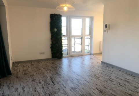 Castle Street, , PL1 2NJ - &#163;1,050.00 pcm