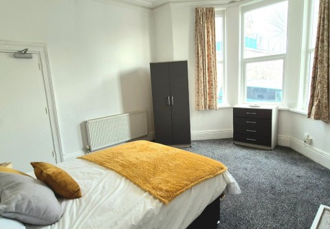 Seymour Avenue , St Judes, PL4 8RA - &#163;565.00 pcmppib