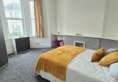 Seymour Avenue, St Judes, PL4 8RA - From &#163;125.00 PPPW inc. bills