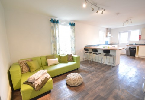 Beechwood Avenue, City Centre, PL4 6NX -  &#163;350,000.00   