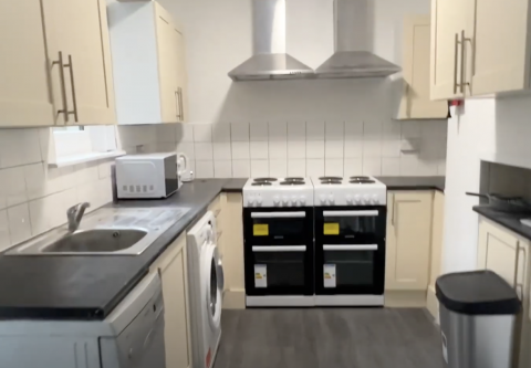 Carlton Terrace, Stonehouse, PL1 5EA - From &#163;120.00 PPPW inc. bills